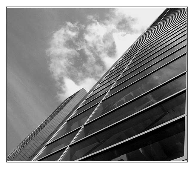 .:Two faces of Raifeissen:.