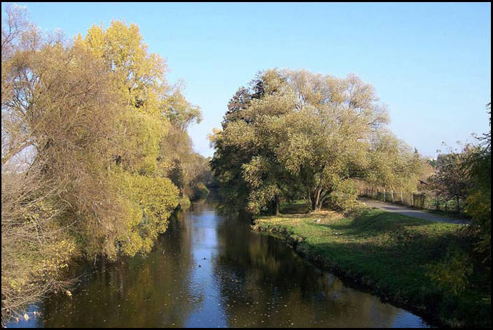 Podzim u řeky 2