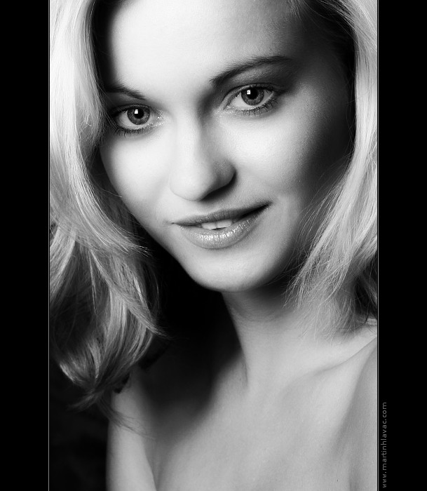 Simona