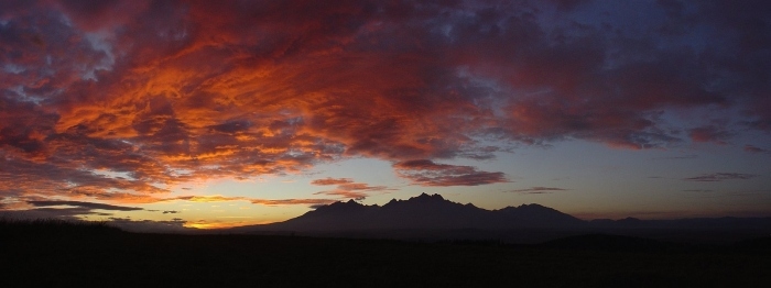 Sumrak nad Tatrami