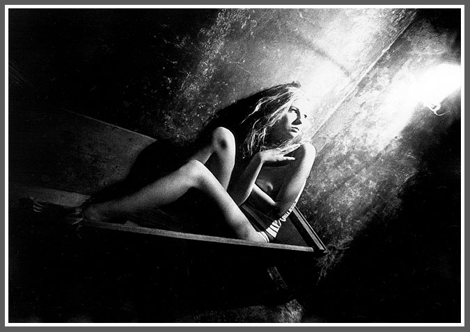 underground mood..2