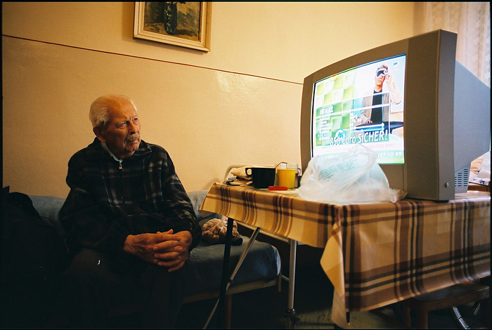 tv