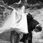 Co schovává nevěsta pod sukní III