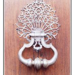 Zaklepat a vejít...