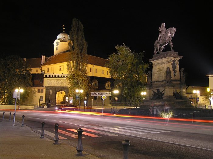 Poděbrady  v noci.