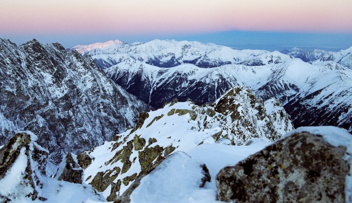 Vychod slunicka - Koprovsky stit (2363 m) ... #2 \"Cekani na prvni paprsky\"