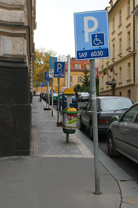 Parkoviště...
