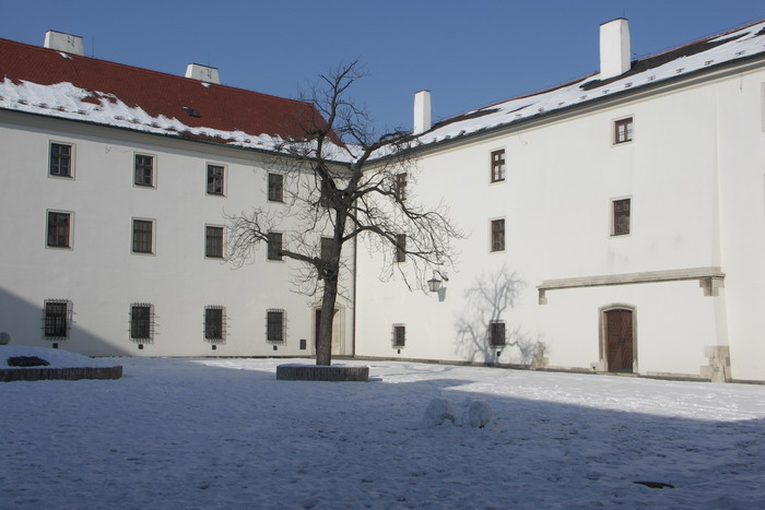 Na nádvoří