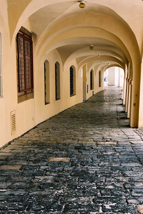 Podloubí na Maltézském náměstí
