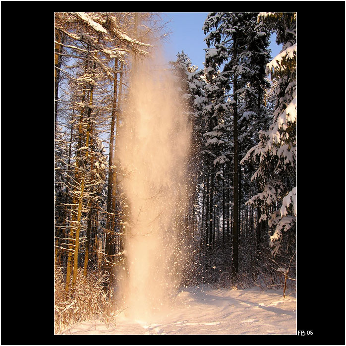 *** padááá jako v Mrazíkovi ***