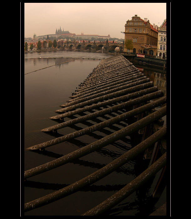 praha..