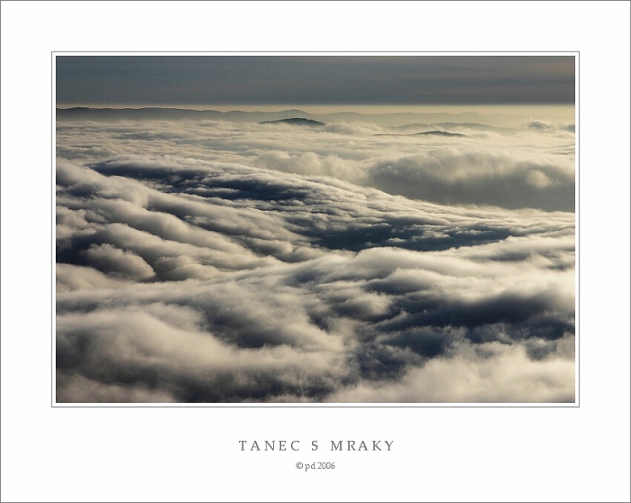TANEC S MRAKY