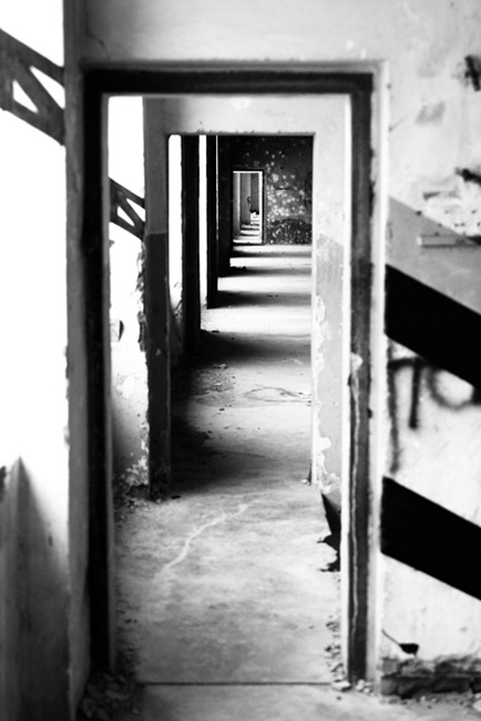 structures meets light and shadow