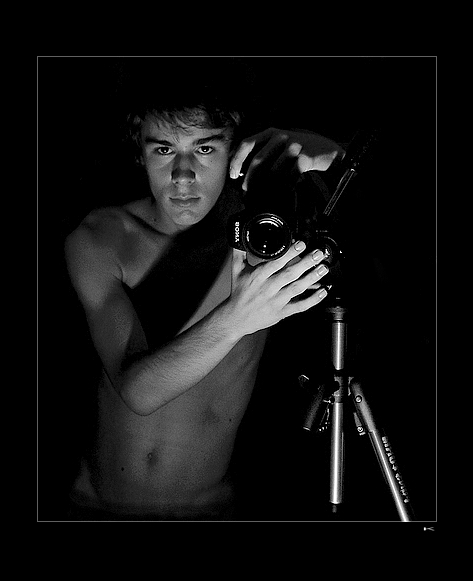 Ahój já jsem Tom...!(self-portrait)