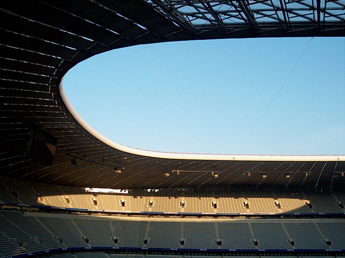 pod tarchou snehu sa diera v streche este nikdy nezrutila...