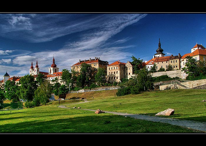 Cesta z města II