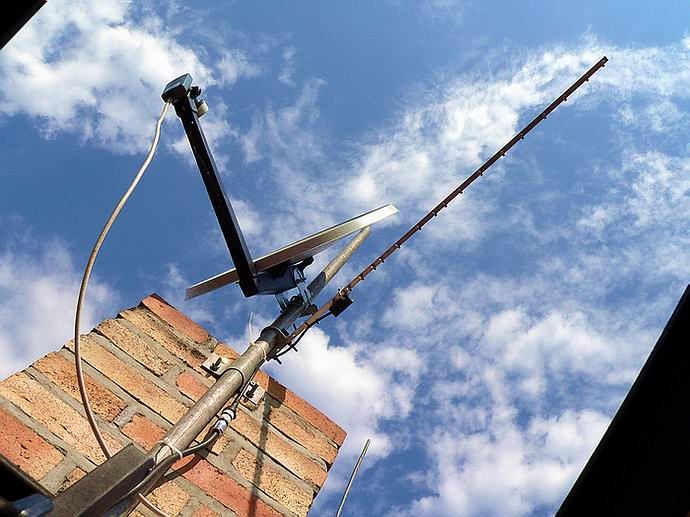 Portrét satelitu + WiFi Yagi