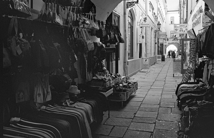 Via Lucia