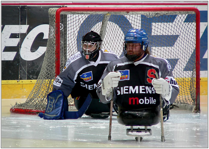 Sledge hokej