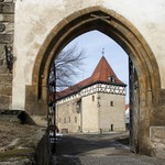 Vodní hrad Budyně nad Ohří.