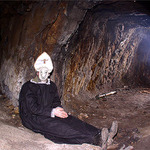 Bojovná ovce odpočívající těsně po odvetném výpadu protitankovým granátem