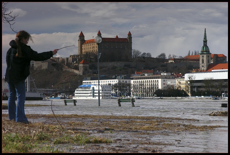 Rozvodnený Dunaj.