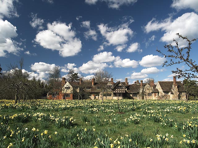 Hever Castle garden