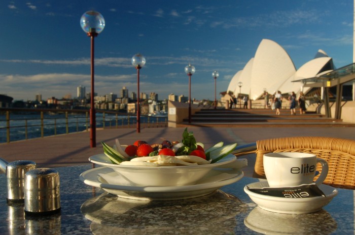 Vecera v Sydney