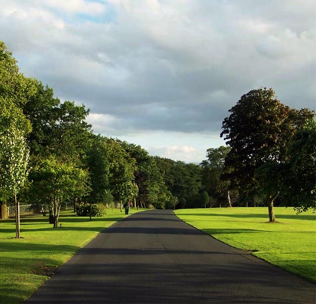 .: Dunfermline Public Park :.
