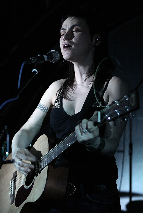 Lenka Dusilová (Mezi světy)