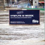 ...reklama za každou cenu...