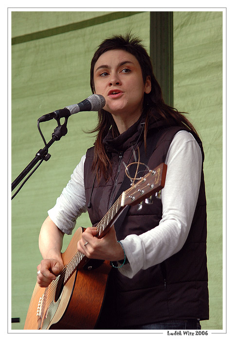 -I-I-Lenka Dusilová-I-I-