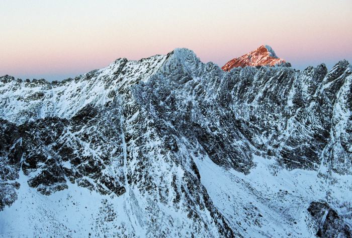 Vychod slunicka - Koprovsky stit (2363 m) ... #5 \"Slunce: ... uz prichazim ...\"