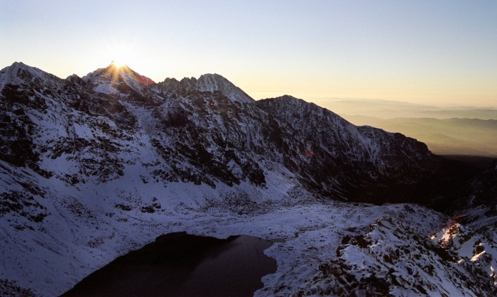 Vychod slunicka - Koprovsky stit (2363 m) ... #6 \"Svetelna erupce\"
