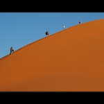 Medzi nebom a púšťou