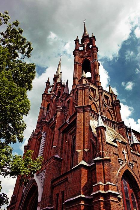 Katolický kostol v Samare