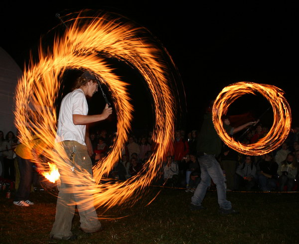 Fireshow2