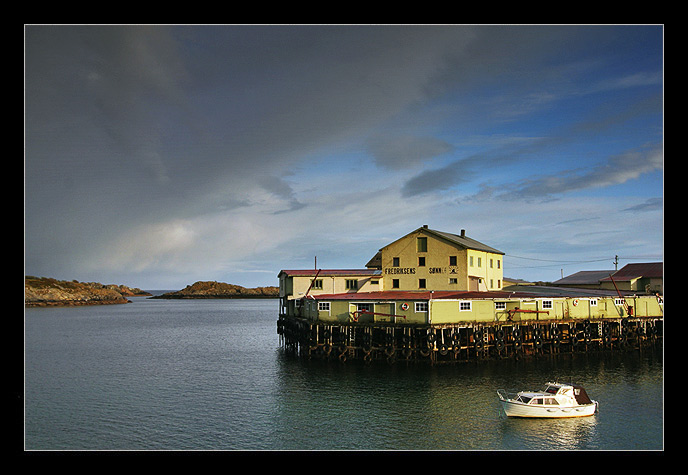 Henningsvear IV
