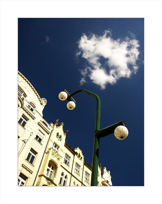 Světlo s obláčkem