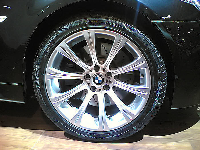 detail kola
