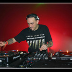 Dj.