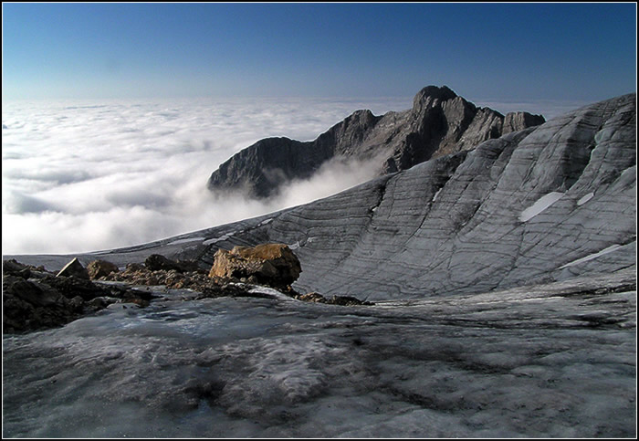 Bezpečnost a riziko na skále a ledu.
