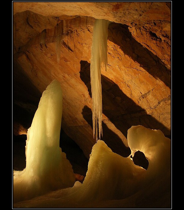 Eishöhle