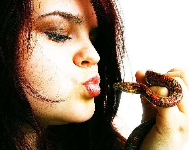 \'\'Kiss of death\'\'