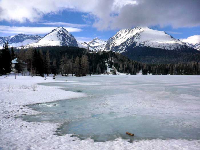 Pleso v zime