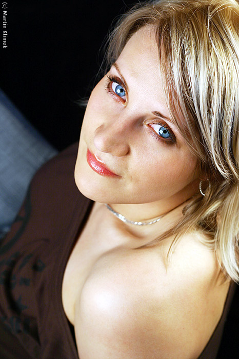- blues for eyes -