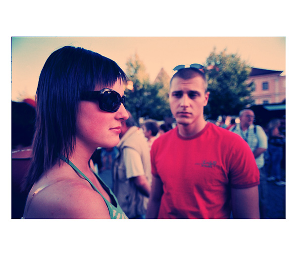 _floating in between