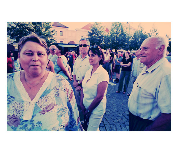 _yo check that big camera