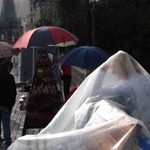 Když na Karlově mostě prší.