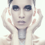 ann\'s alien hatching